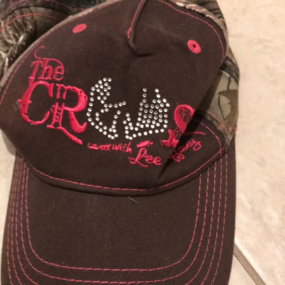 Ladies camo hat. The crush with lee and Tiffany .